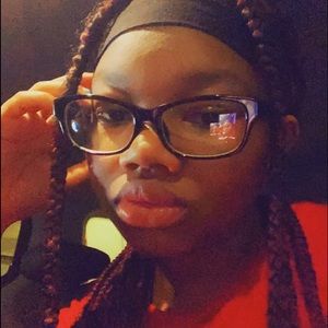 Meet your Posher, Jasmine